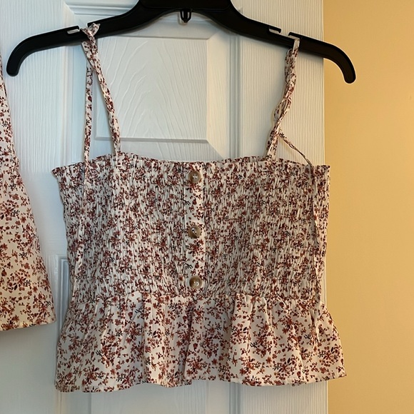 Pink floral skirt and top combo - Picture 2 of 4